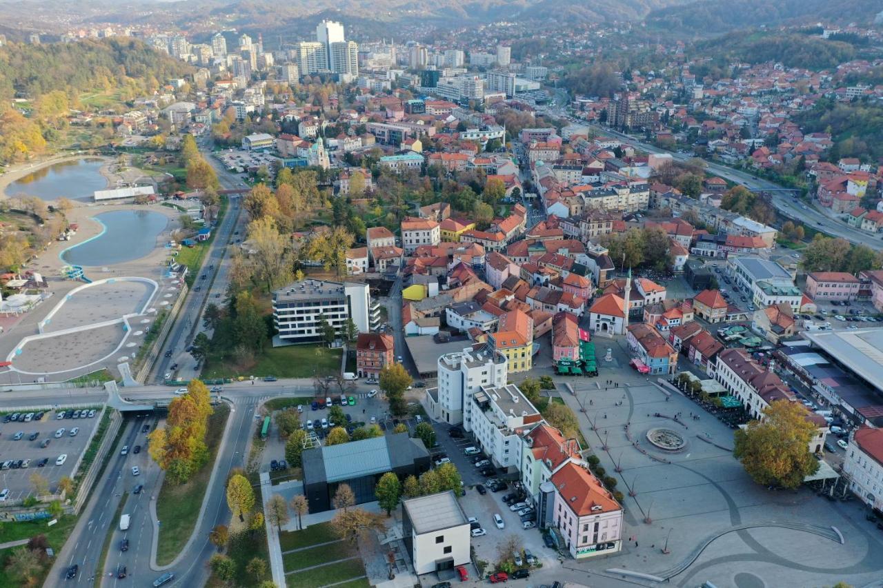 Square Studio Tuzla Eksteriør bilde